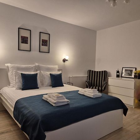 Zara Studio Braşov Dış mekan fotoğraf